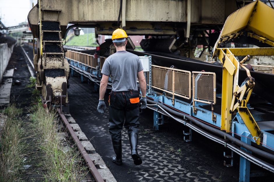 Workplace safety scene — the operational reality an ISO 45001 program is built to govern.